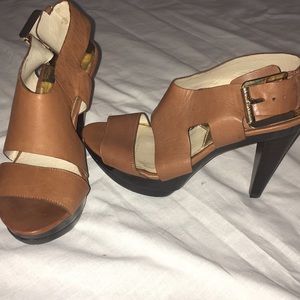 Michael Kors Sandal Platform Heel